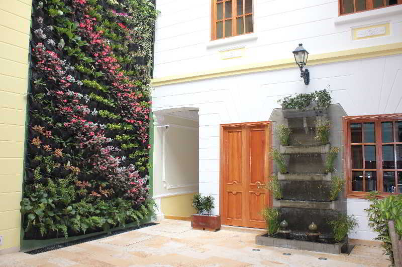 Hotel Santa Lucia Boutique Spa Bogota Exterior photo Vertical garden in a courtyard
